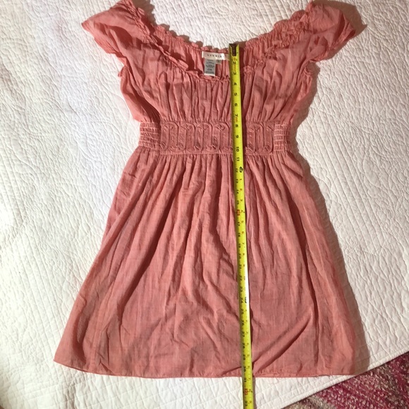 Studio M size Large Cotton midi dress with off shoulder options. Color 🍑 like. - Picture 6 of 7